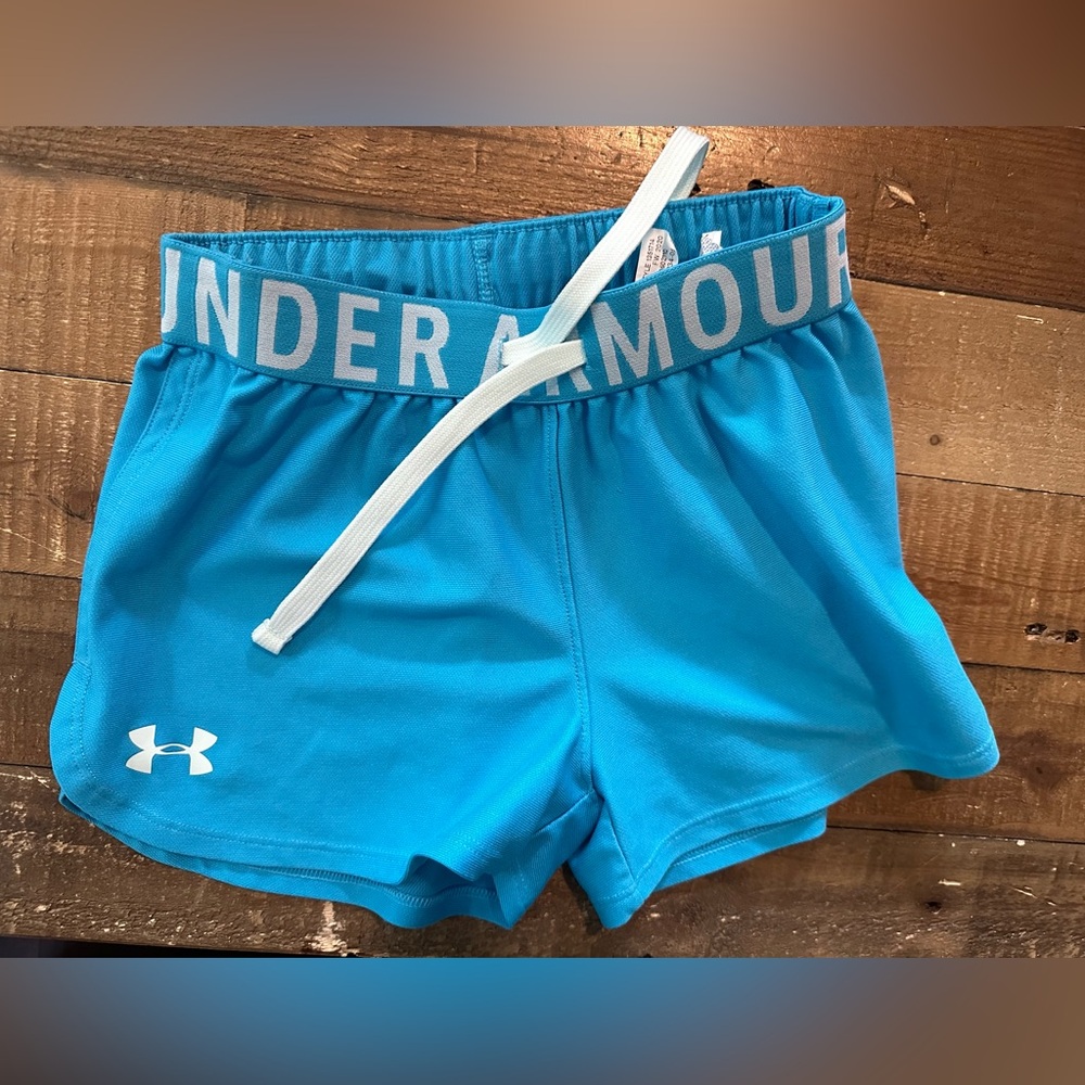 Under Armour YS shorts